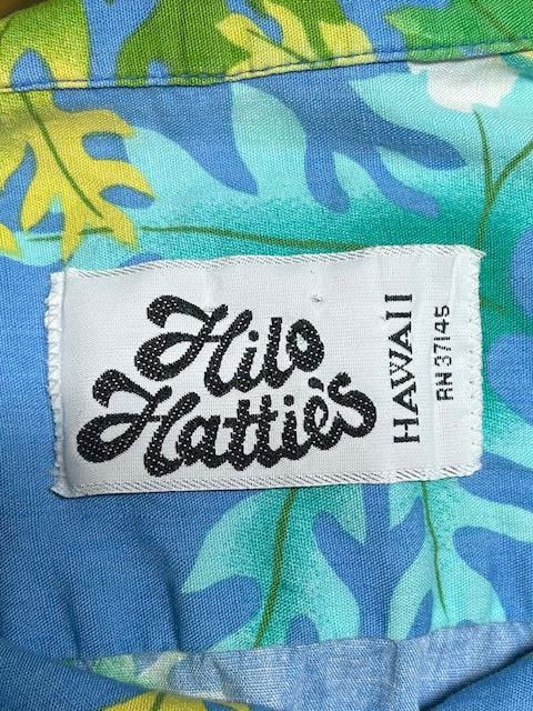 メンズヴィンテージ　アロハシャツ【Hilo Hattie】ボタニカル柄　ブルー