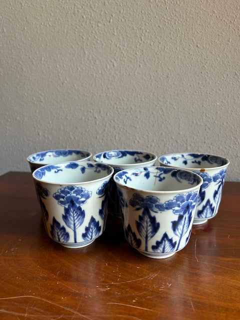 伊万里焼　染付花文　金継ぎ　蕎麦猪口