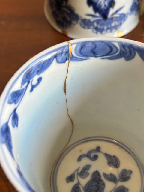 伊万里焼　染付花文　金継ぎ　蕎麦猪口