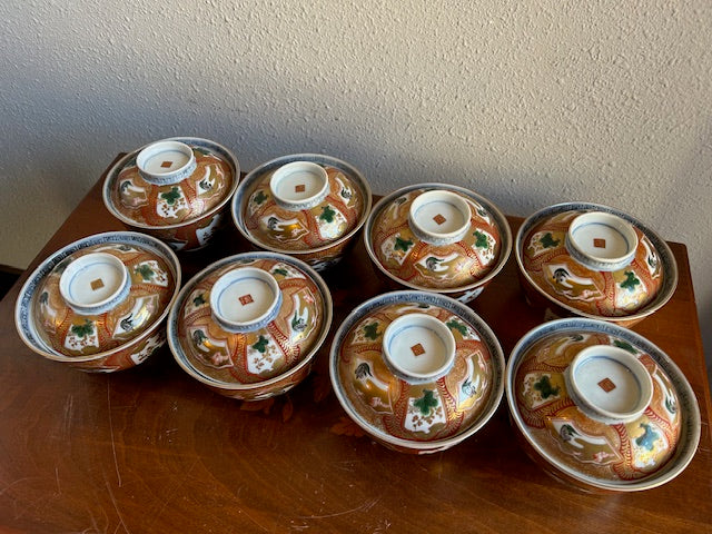 伊万里　錦手　蓋物茶碗