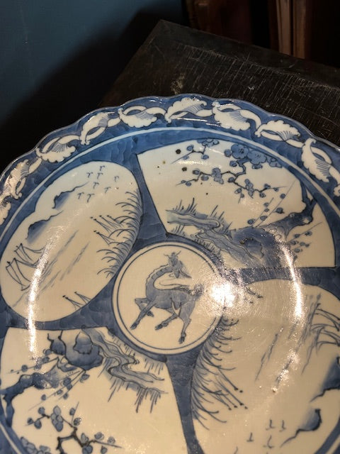 伊万里　染付大皿　輪花縁