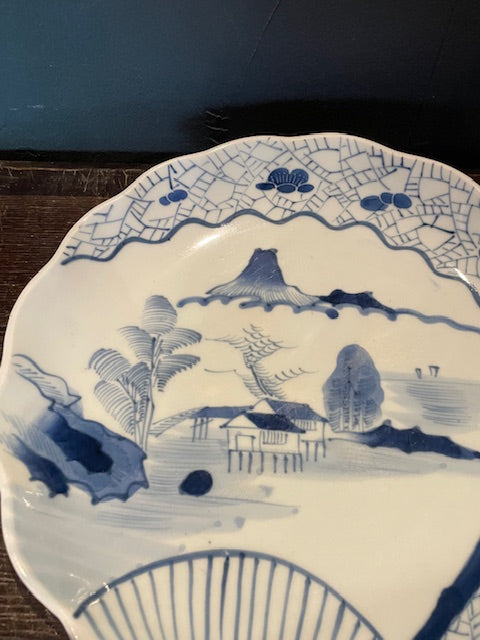 伊万里　染付山水図　大皿