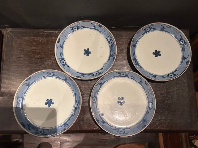 伊万里　染付皿　花