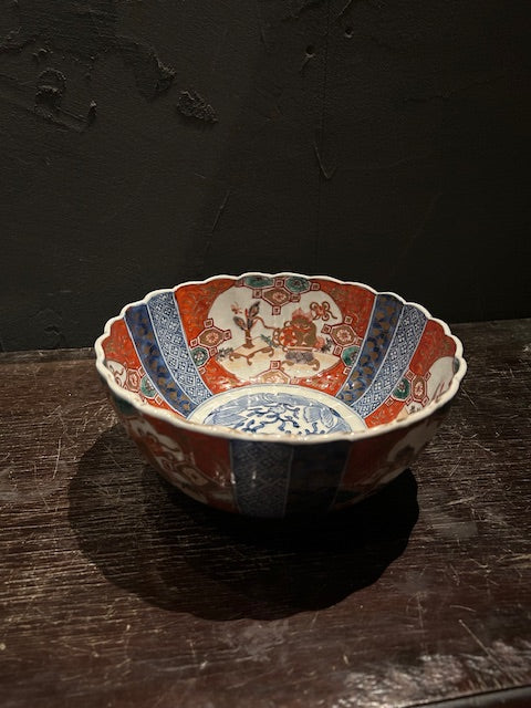 伊万里　菊型錦手　丼鉢