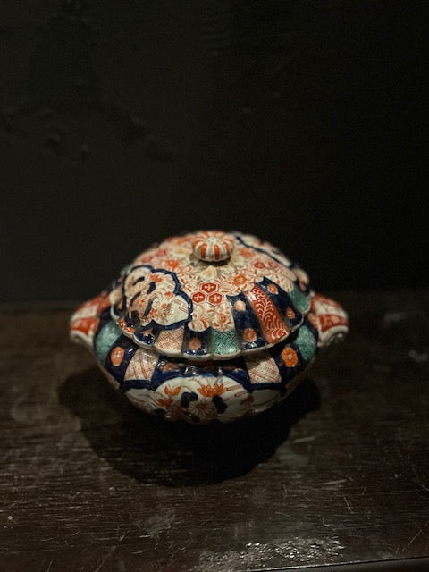 伊万里焼　色絵蓋付鉢