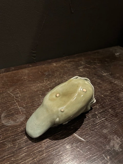 青磁　水滴