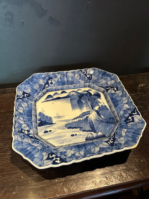 伊万里　染付山水文　大皿