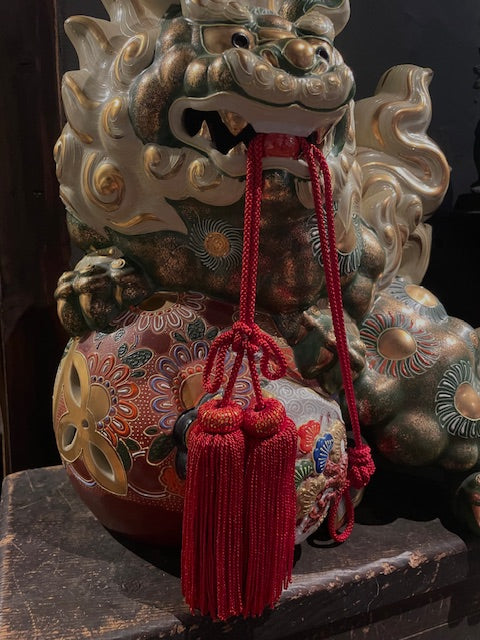 九谷焼　玉乗り獅子