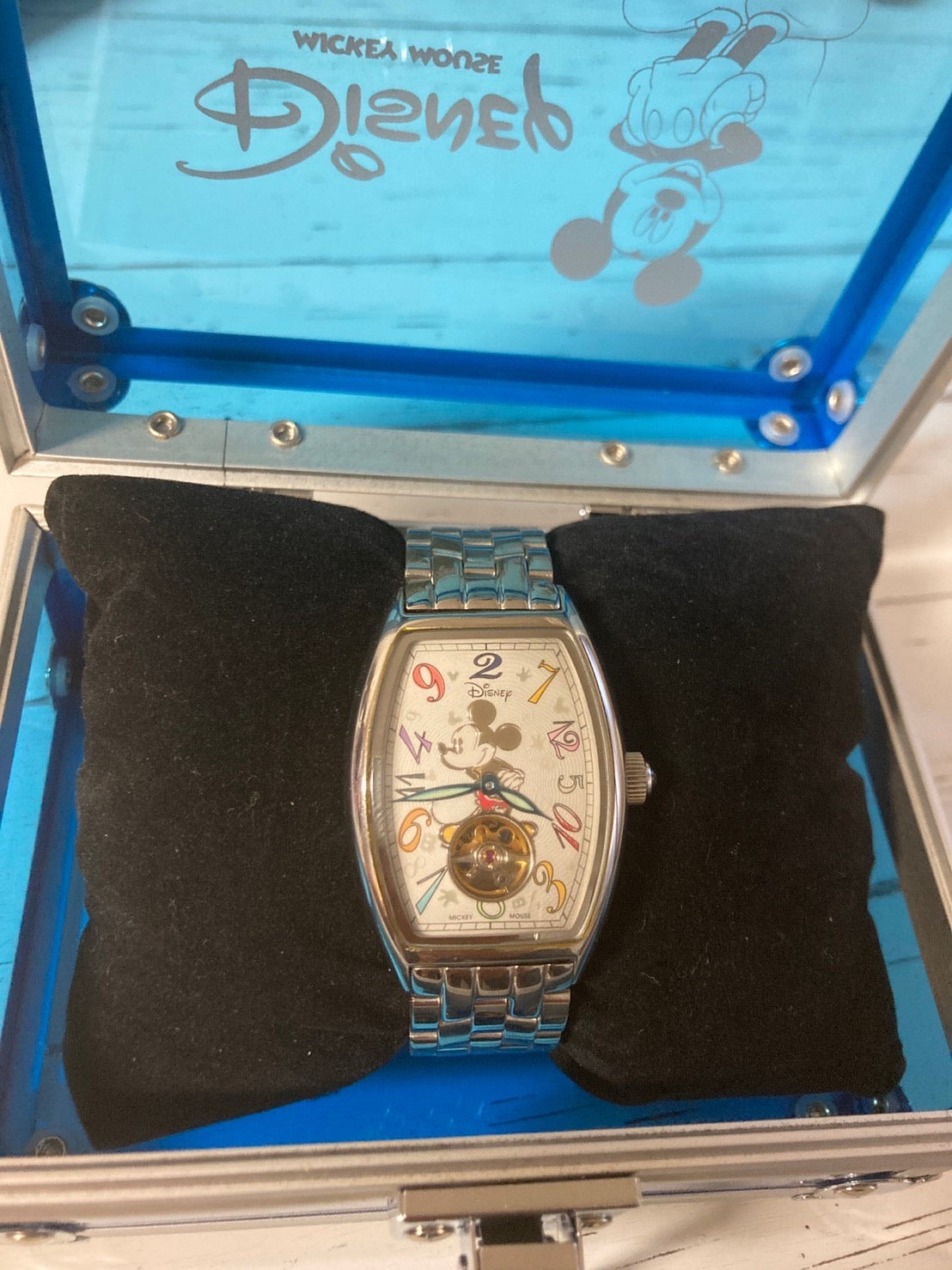 ディズニー　ミッキー誕生 77周年 限定品 クレイジーアワーズ 腕時計 手巻き