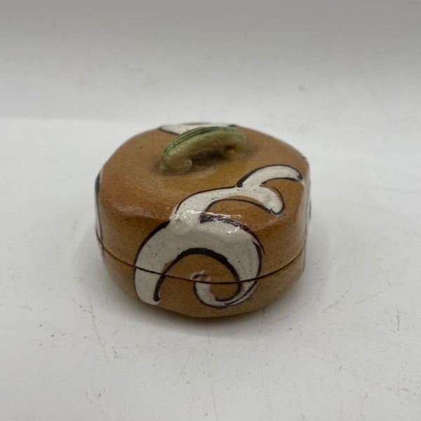 香合 茶道具 龍 在銘 骨董品 陶印有 合子 古美術 時代物 d141 香合 茶道具 龍 在銘 骨董品 陶印有 合子 古美術 時代物 d141